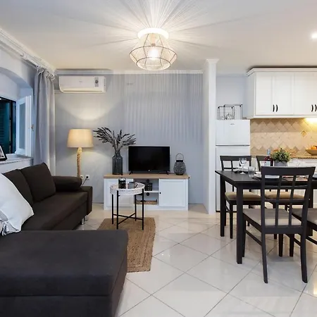 Iv Maisonette * Corfu (city)